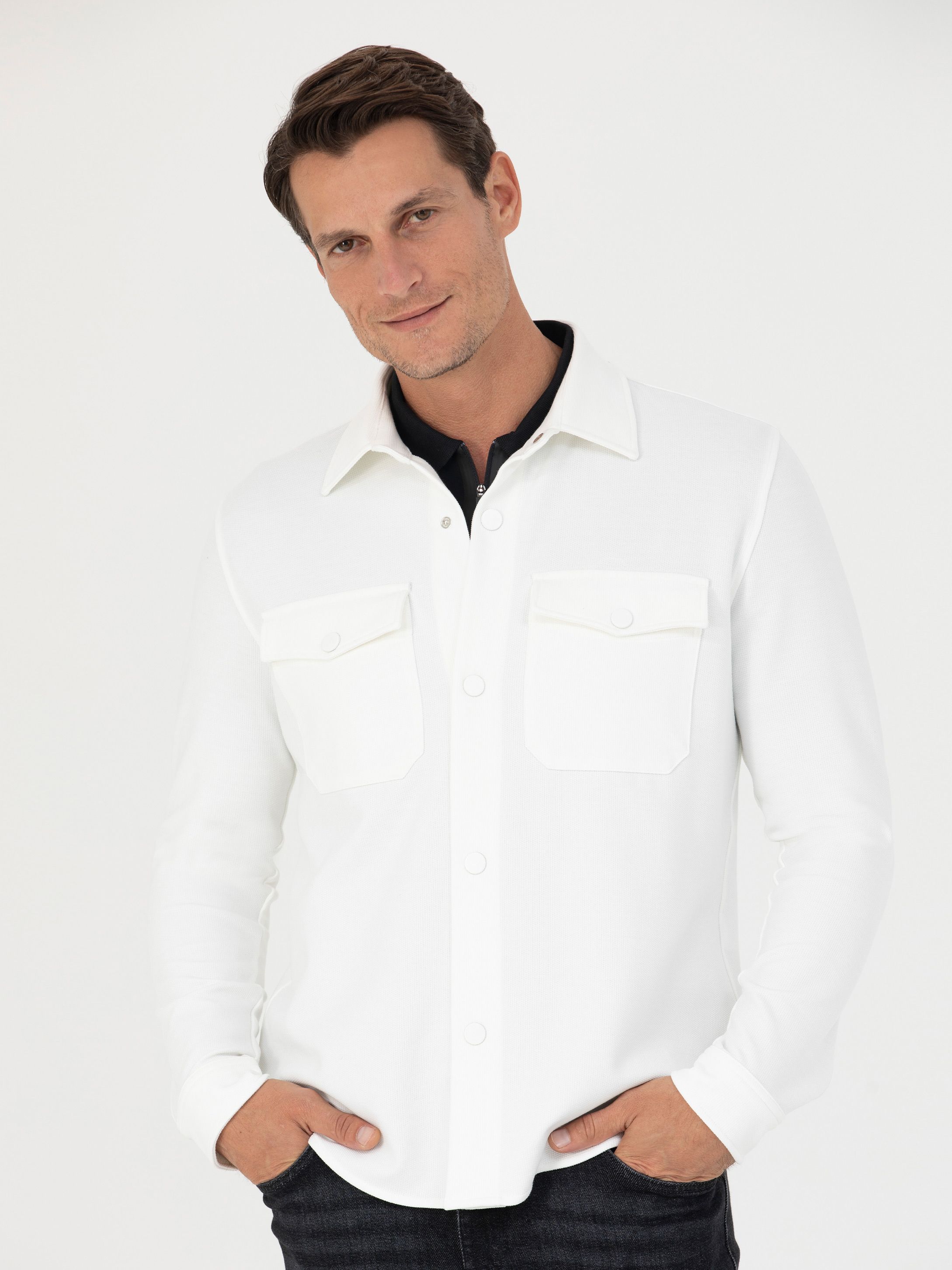 

Рубашка мужская Cacharel G051SZ0040LE DEOR белая L, Белый, G051SZ0040LE DEOR