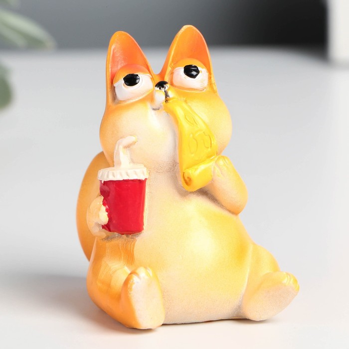 

Фигурка полистоун Кот с пиццей, 7 см, Желтый