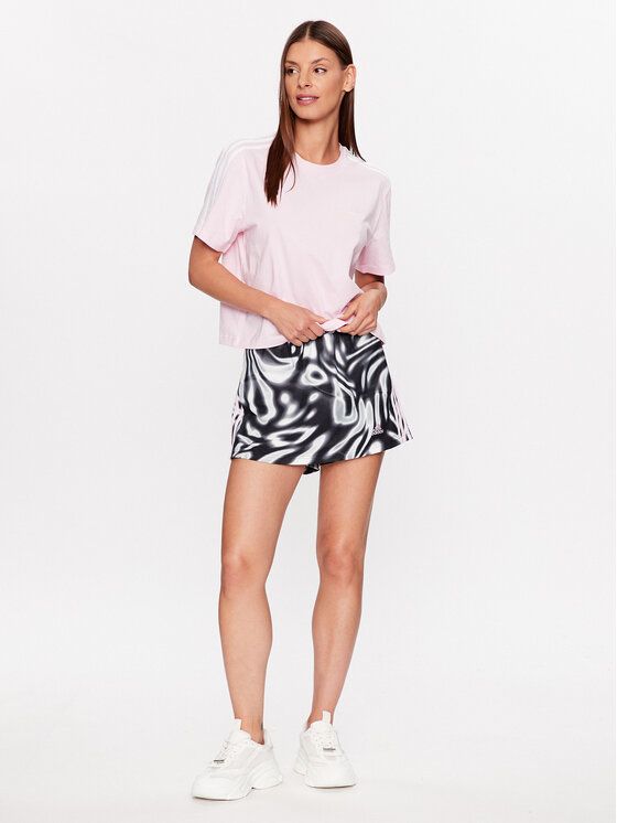 

Cпортивные шорты женские Adidas 302291632 черные M (доставка из-за рубежа), Черный, 0000302291632