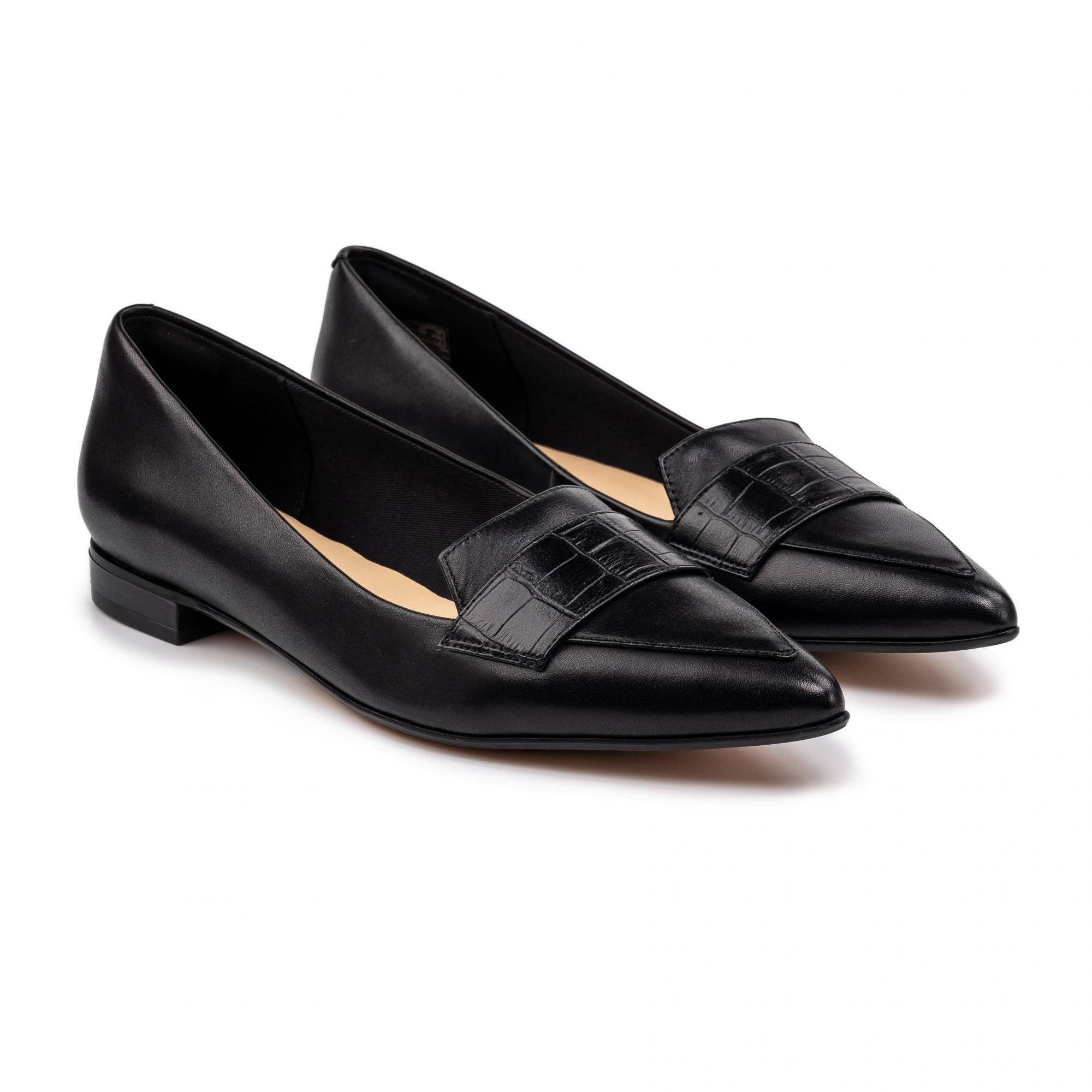 

Туфли женские Clarks Laina15 Loafer 26149265 черные 39 EU, Laina15 Loafer 26149265