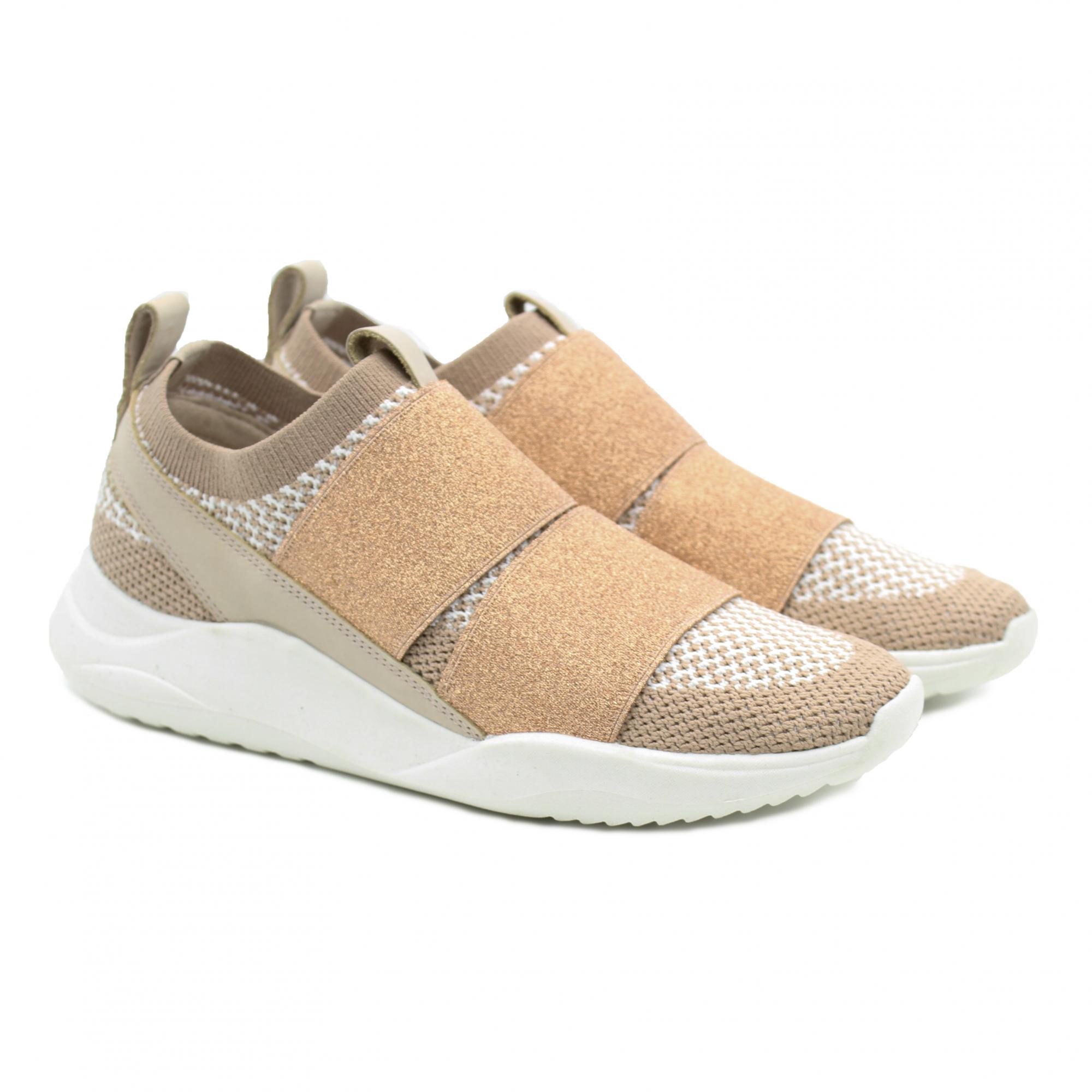 Кроссовки женские Clarks Sift Slip бежевые 39.5 EU