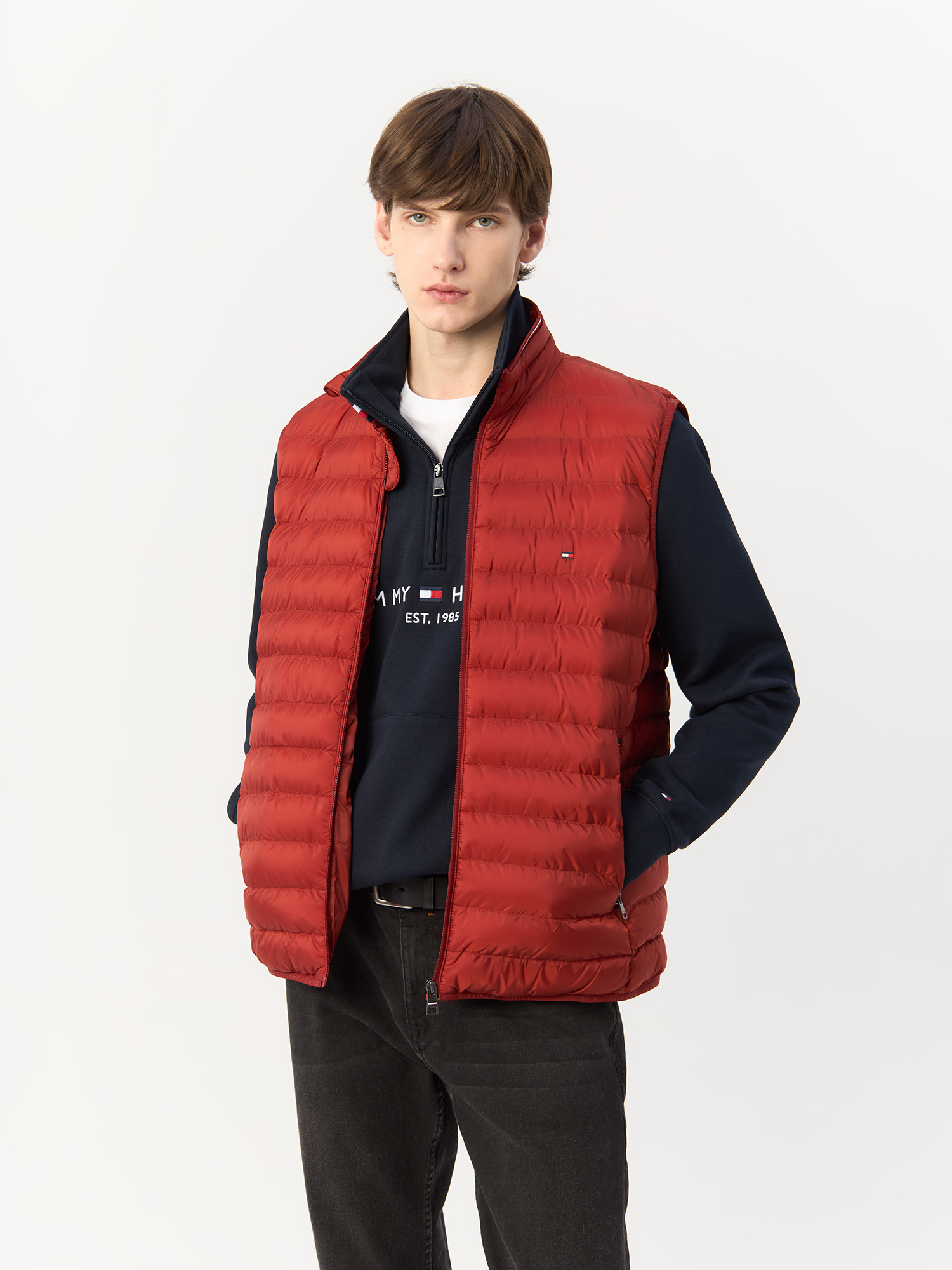 Утепленный жилет мужской Tommy Hilfiger Packable Quilted Vest MW0MW18762 2XL Бангладеш красный