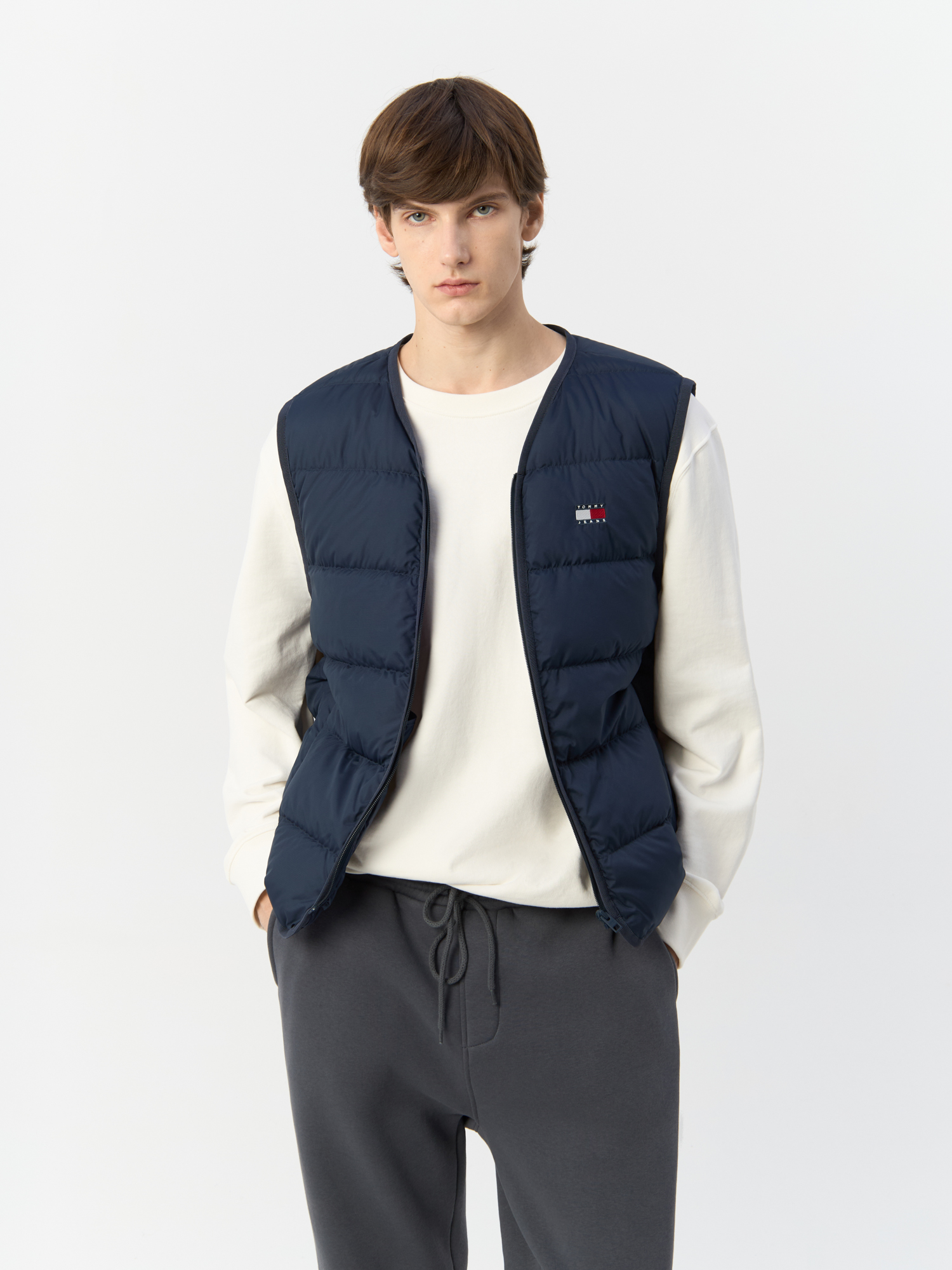 Утепленный жилет мужской Tommy Hilfiger DM0DM18899 синий 2XL