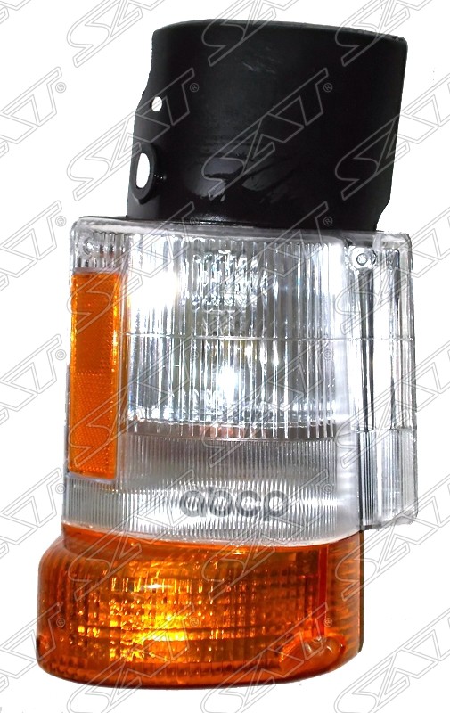 

Габарит Mitsubishi Fuso 93-00 Lh (левый) C Поворотом Sat арт. ST-214-1538L-A, Белый