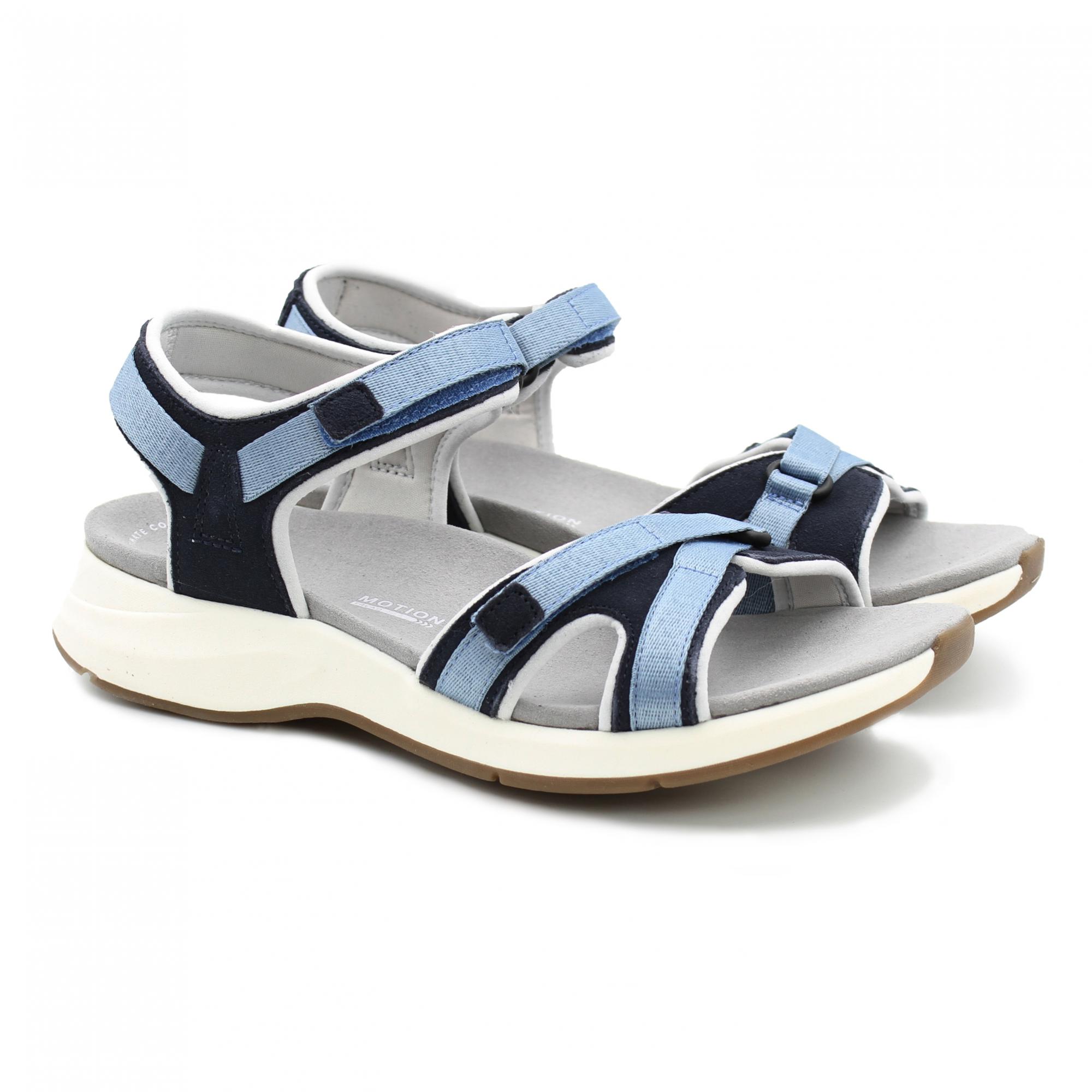 

Сандалии женские Clarks Solan Drift 26158910 синие 39.5 EU, Solan Drift 26158910