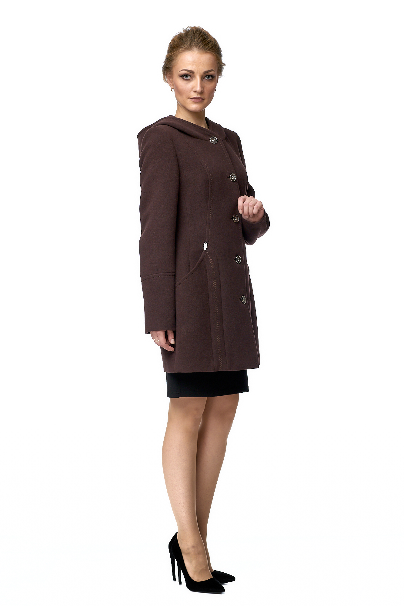 Пальто женское МОСМЕХА 8002616 коричневое 42 RU