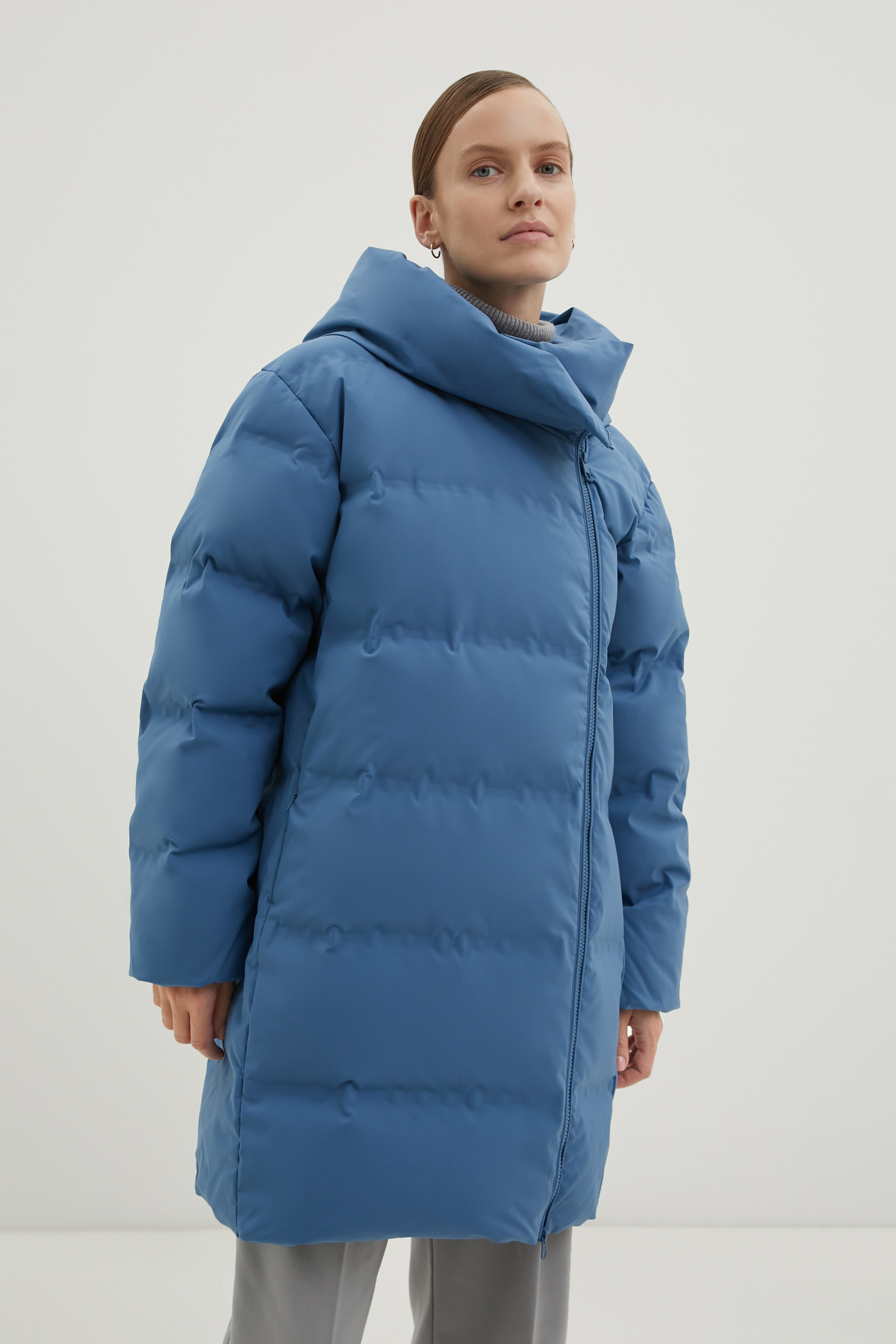 Пуховик-пальто женский Finn-Flare FWD11065 синий XS