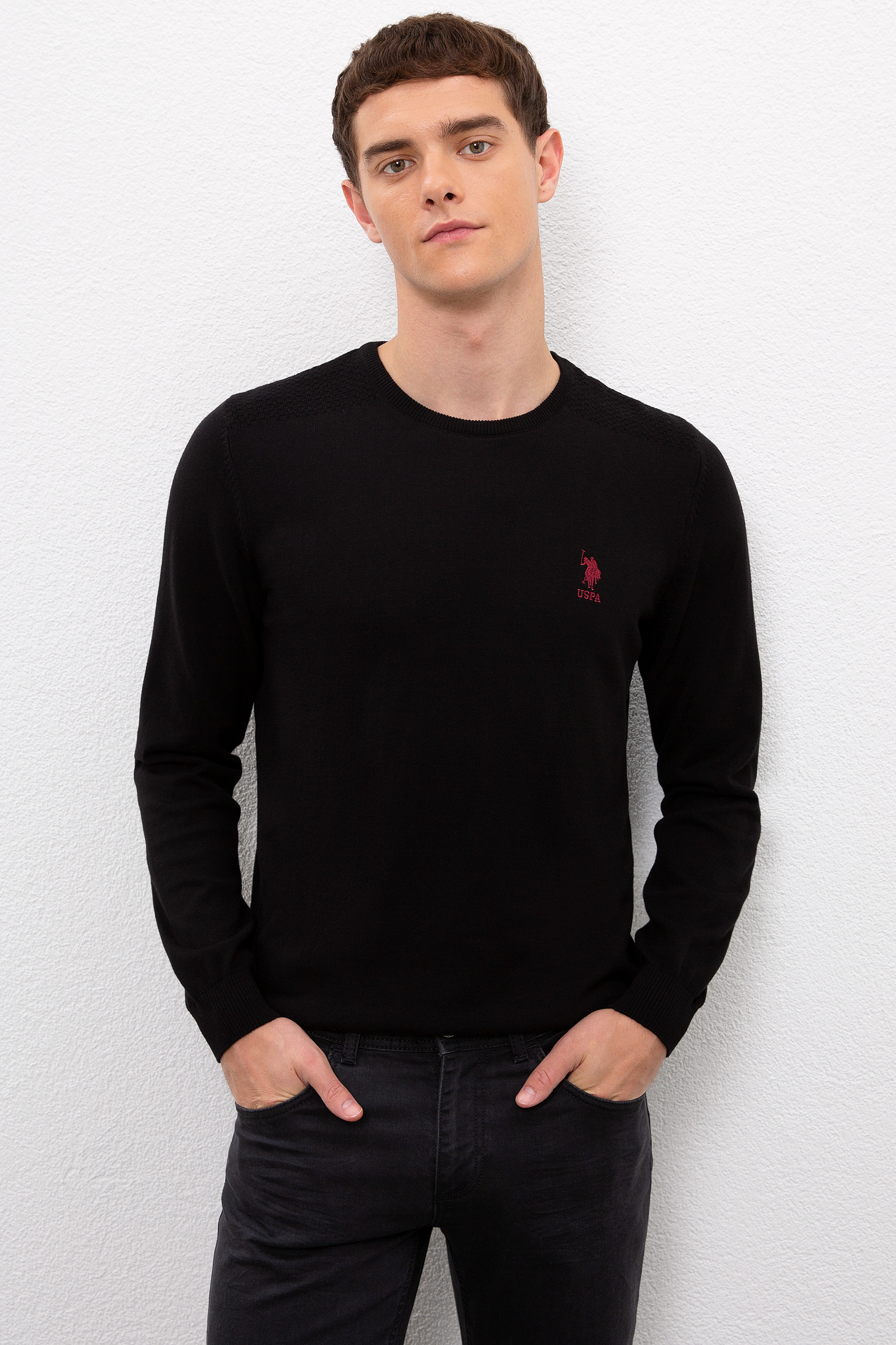 

Джемпер мужской G081SZ0TK0TD01-BSK20 U.S. POLO Assn. черный 2XL, G081SZ0TK0TD01-BSK20