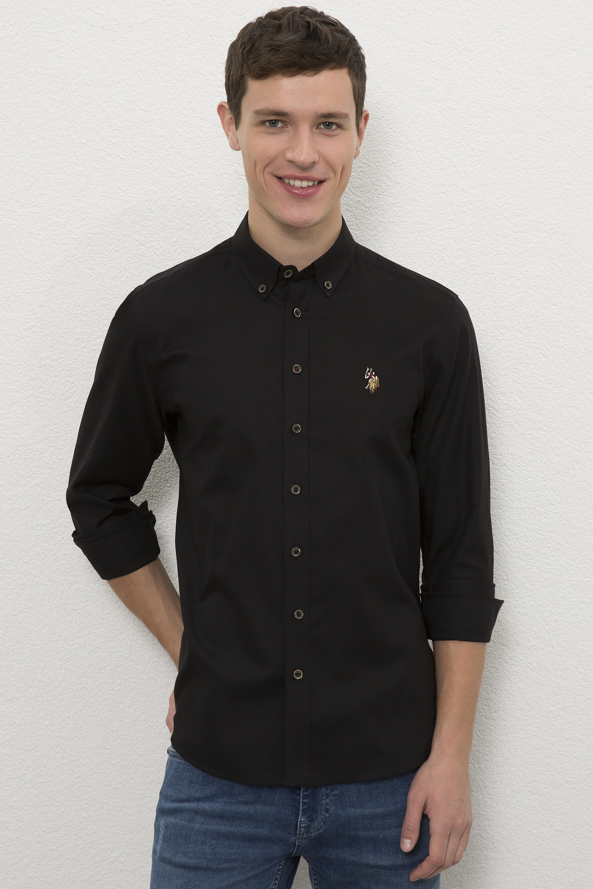 

Рубашка мужская U.S. POLO Assn. G081SZ0040CEDCOLOR020K черная XL, G081SZ0040CEDCOLOR020K