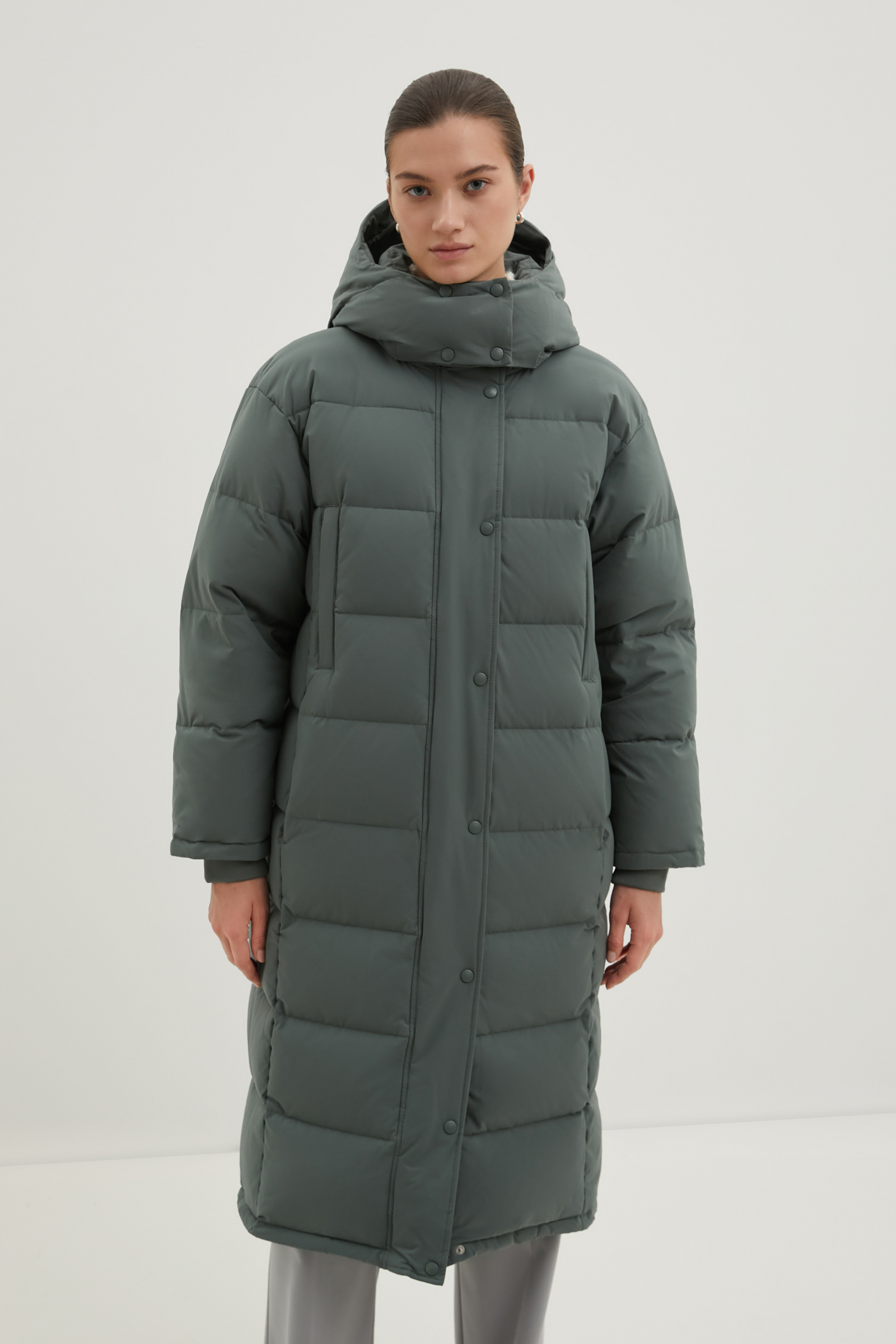 Пуховик-пальто женский Finn-Flare FWD11017 зеленый XL