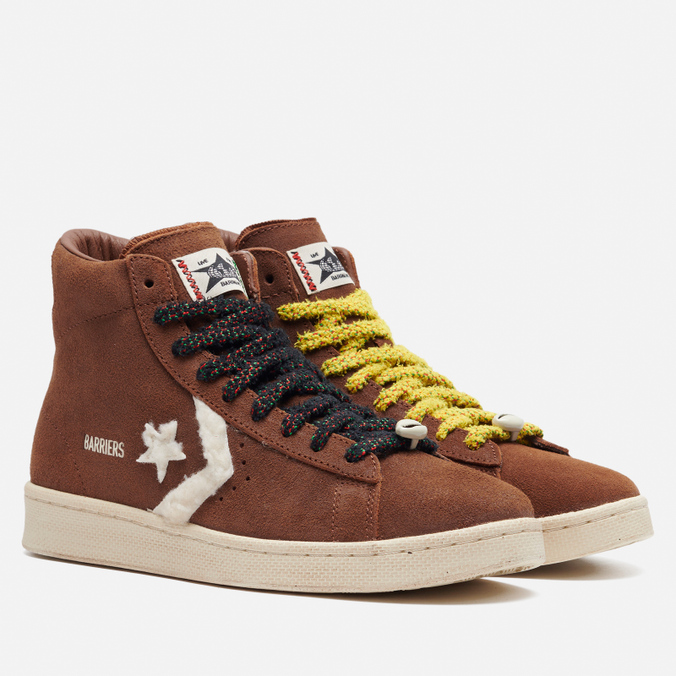 

Кеды унисекс Converse x Barriers Worldwide Pro Leather Hi коричневые 38.5 EU, x Barriers Worldwide Pro Leather Hi