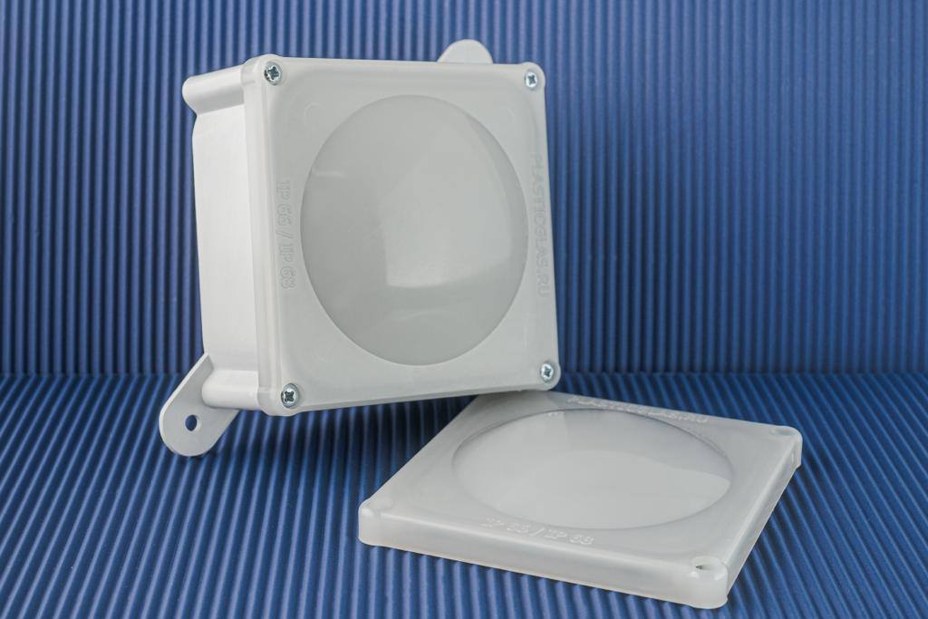 Водонепроницаемая распределительная коробка Urban Light/Plasticglass IP66/IP68 КМ767635 водонепроницаемая соединительная коробка stekker
