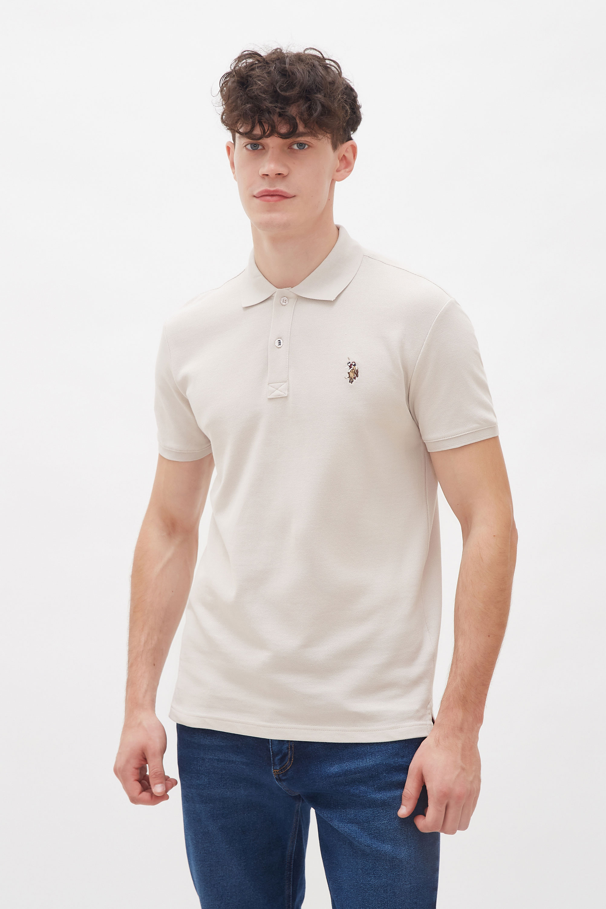 

Футболка мужская U.S. POLO Assn. G081SZ0110TP04SK20-R бежевая M, G081SZ0110TP04SK20-R