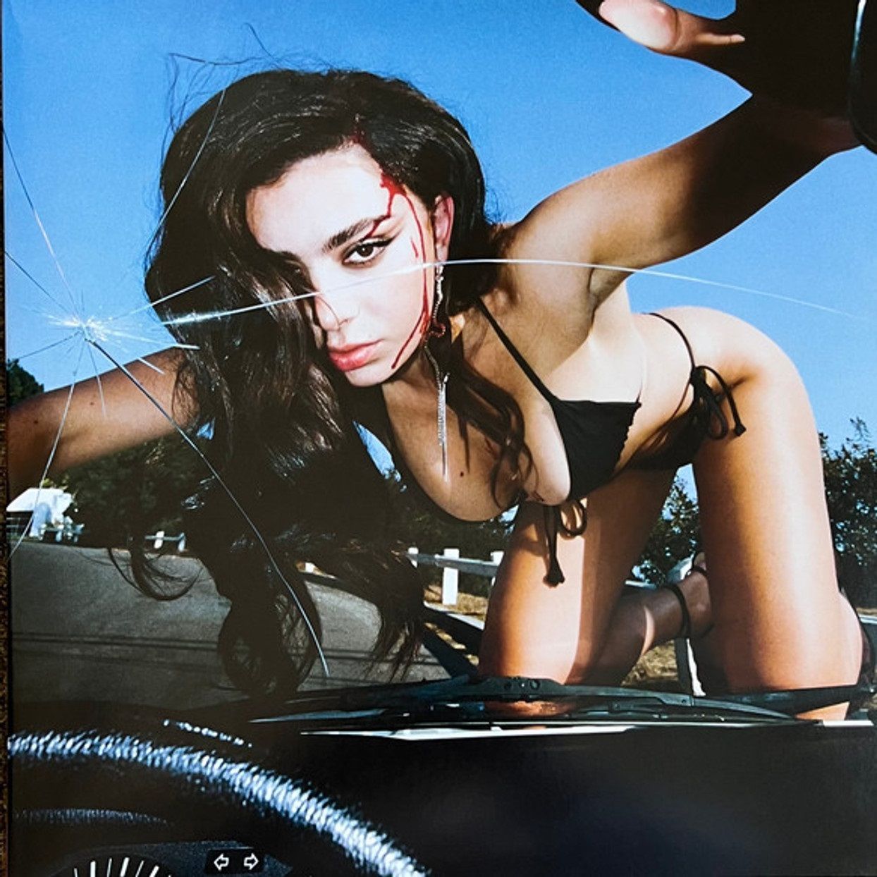 Charli XCX - Crash (Red Opaque & Black Marbled Vinyl) (LP)