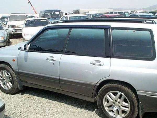 

Дефлекторы боковых окон 2 ч. для Subaru Forester (1997-2002)