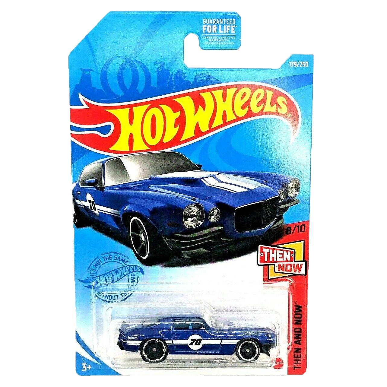 

Машинка Hot Wheels 70 Chevy Camaro RS Синий C4982/GTC69