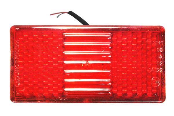 Фонарь габаритный LED 24V (красный, 110х55мм, мод.51-02) AT AT22878