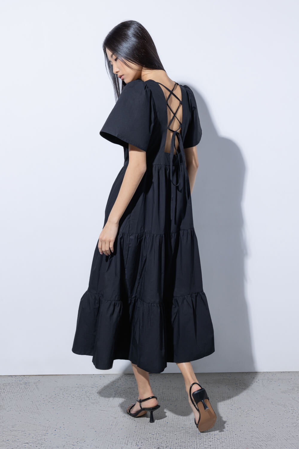 

Платье женское Incity 1.1.1.23.01.44.06745 черное L, Черный, 1.1.1.23.01.44.06745