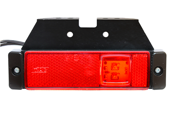 Фонарь габаритный LED 12-24V красный (116х32мм, M720307, M551444) AT AT22595