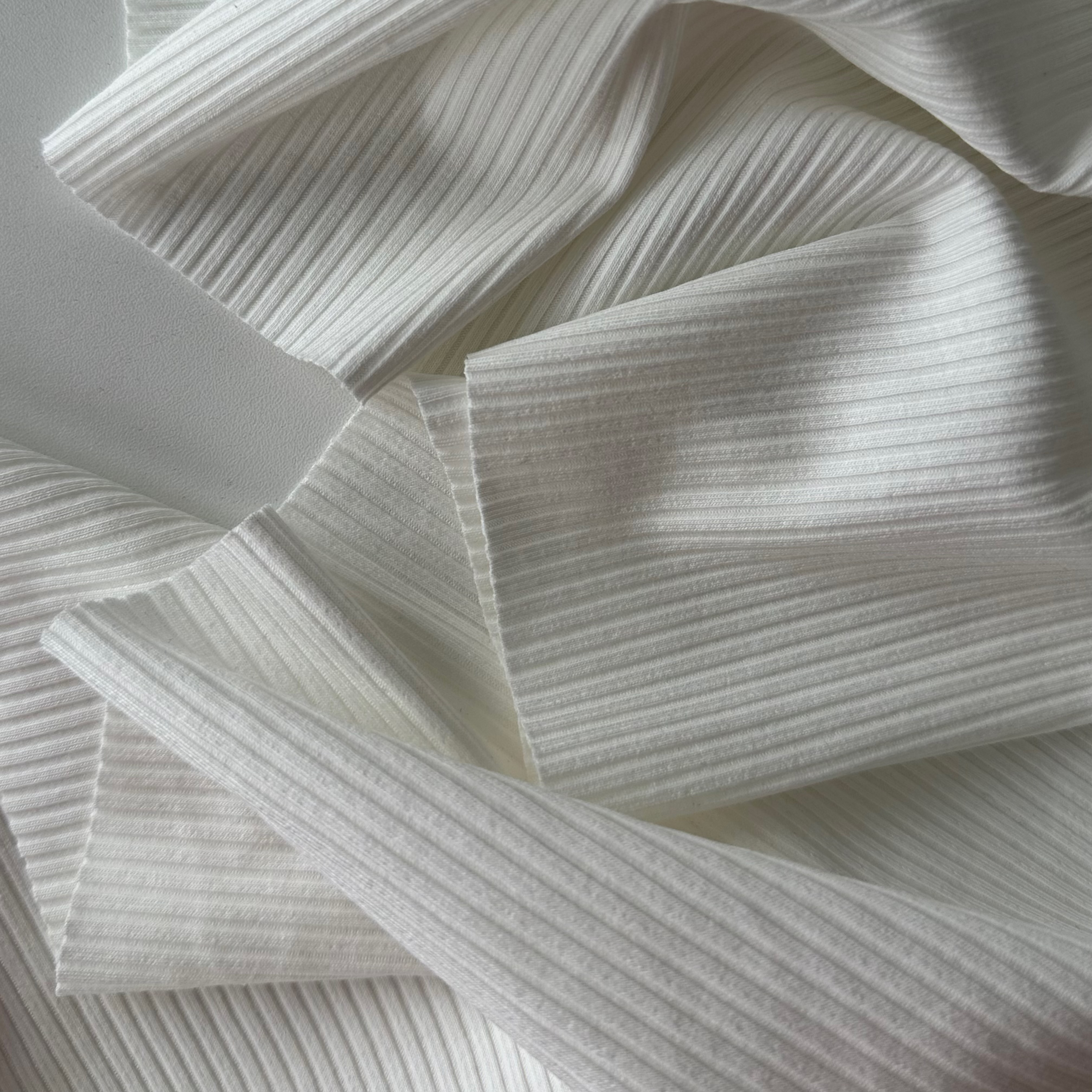 Ткань лапша с лайкрой MamiMa fabric 03456 молочный, отрез 100x121 см