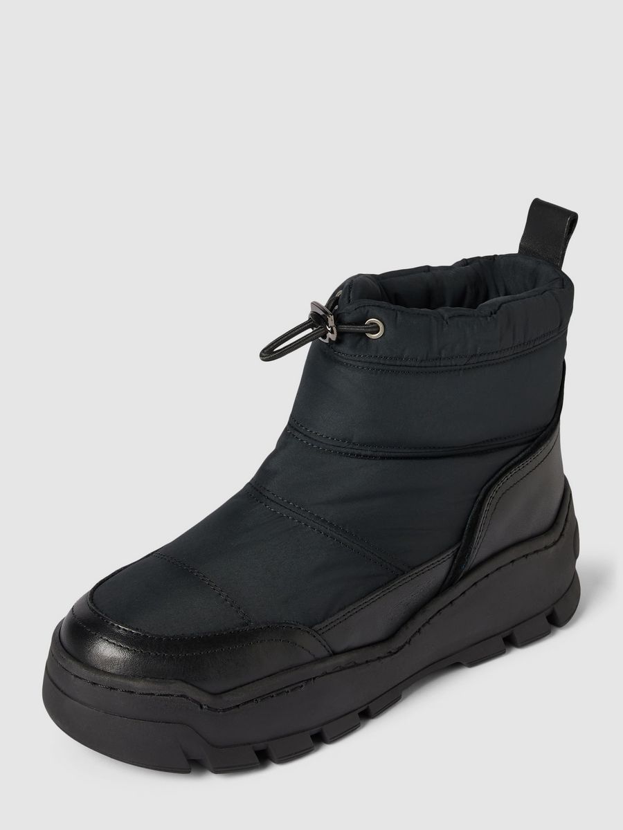 

Дутики женские Marc OPolo 31019009003621 черные 40 EU, Черный, 31019009003621