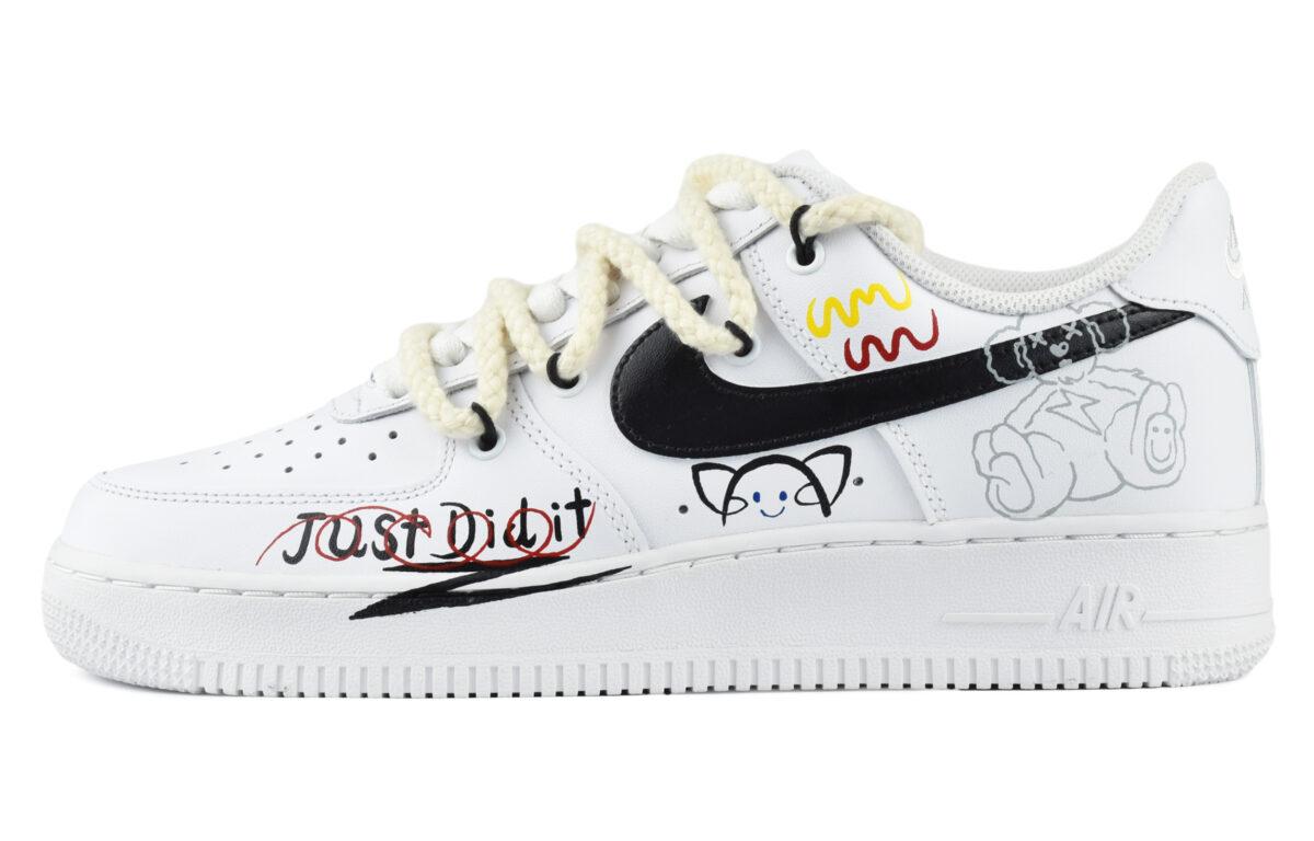 

Кеды унисекс Nike Air Force 1 Low Triple White белые 40 EU, Белый, Air Force 1 Low Triple White