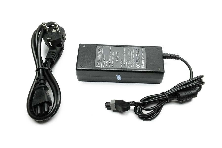 

Блок питания 20В 3.5А штекер 3pin mini XLR