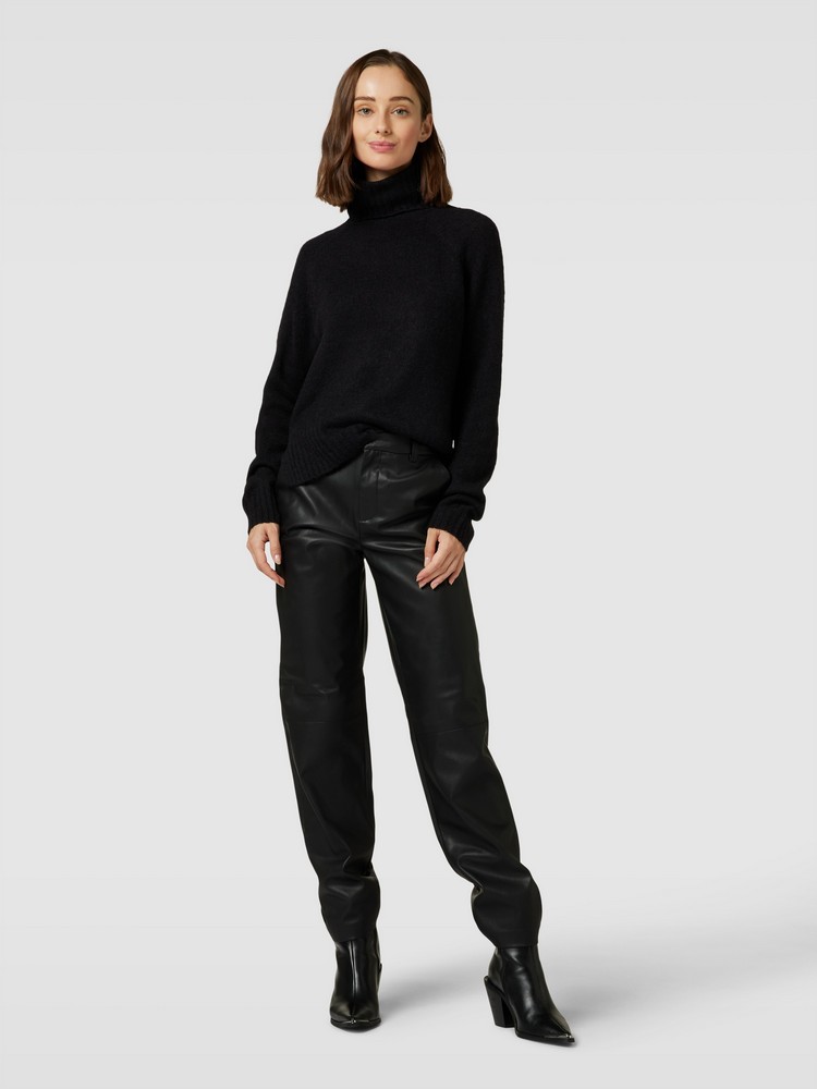 

Брюки женские Vero Moda 1889470 черные 30, Черный, 1889470