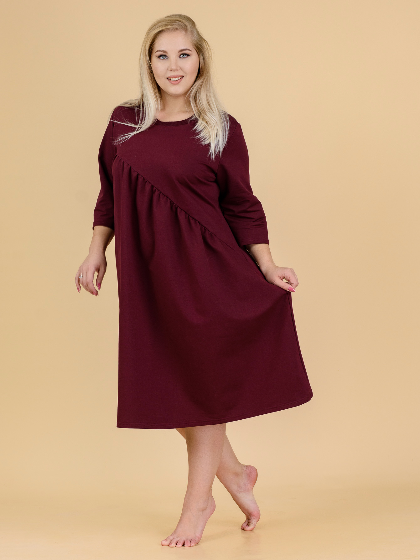 Платье женское НиРо 597 бордовое 62 RU