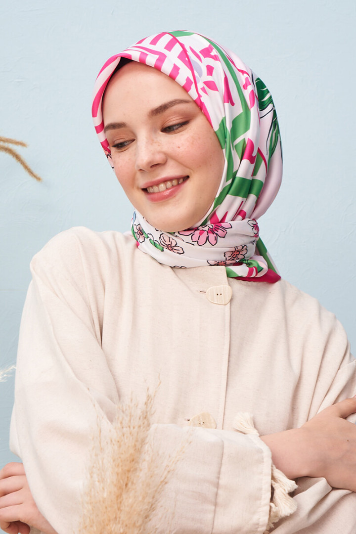 

Шарф женский MADAME POLO 5979, мультиколор (доставка из-за рубежа), 5979