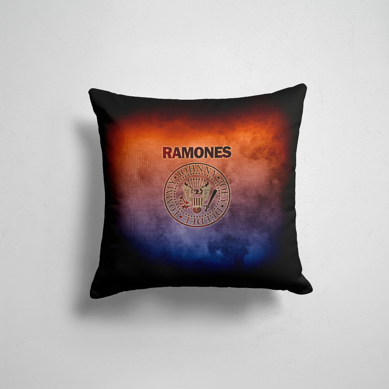 

Подушка декоративная 45х45см Рок Ramones Ramones, Разноцветный