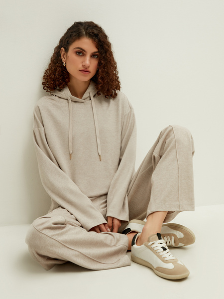 

Худи женское ZARINA 2369500400 бежевое L, 2369500400