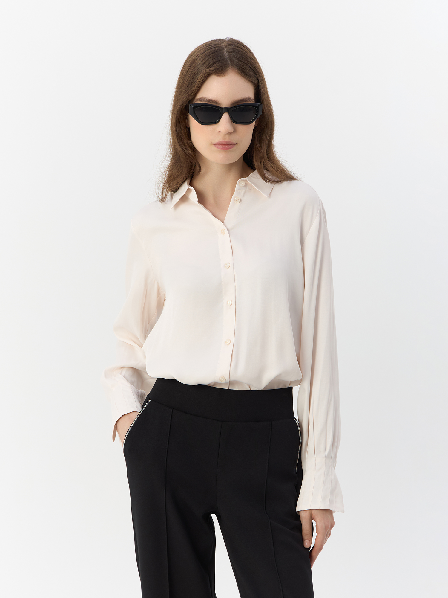 

Блуза женская Gerry Weber 260052-31447-90528 бежевая 40, Бежевый, 260052-31447