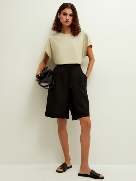 

Футболка женская ZARINA 2265507407 зеленая XS, 2265507407