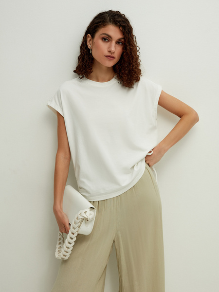 

Футболка женская ZARINA 2265541433 белая XS, 2265541433