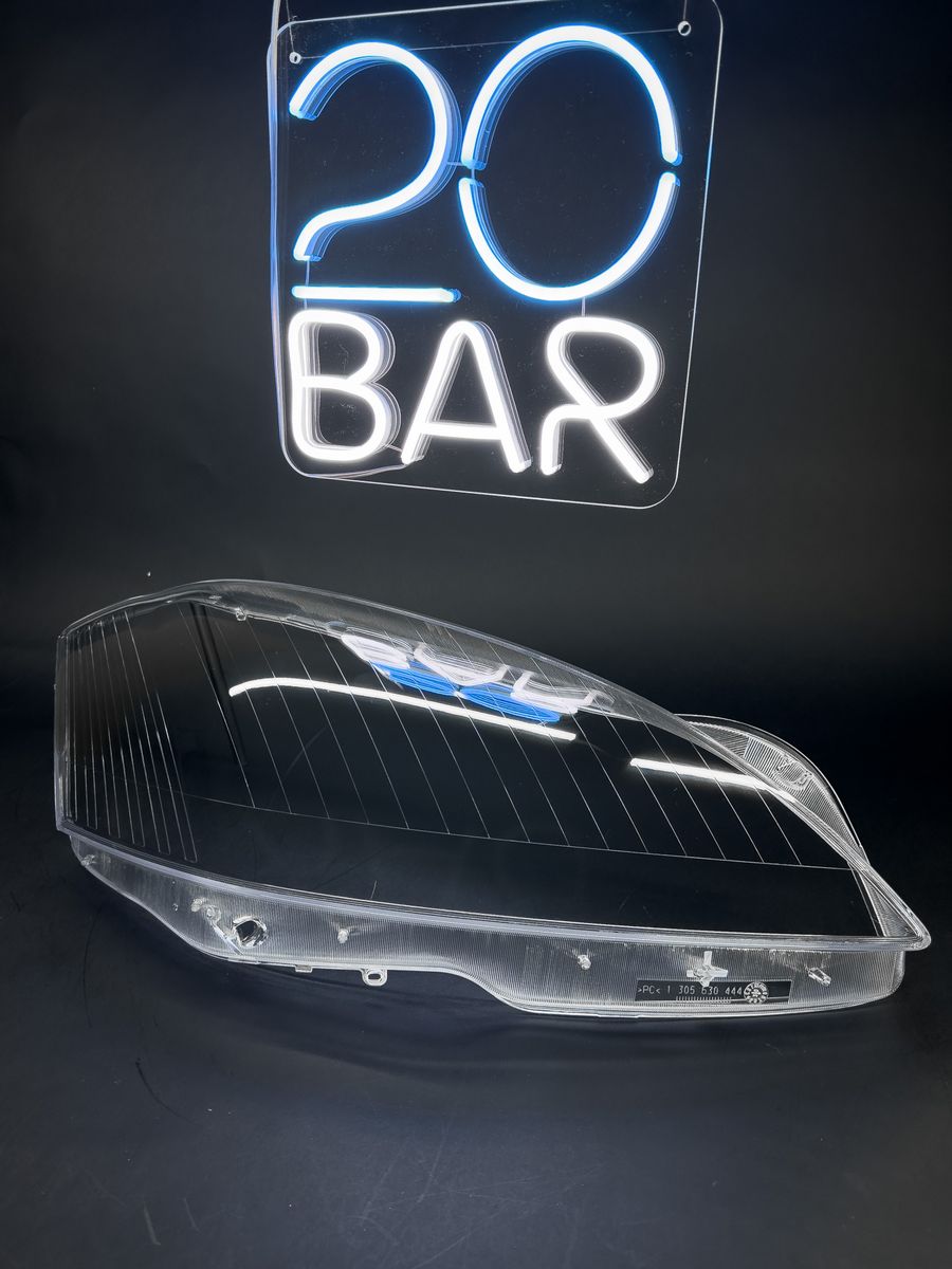 

Стекло фары S-class W221 дорестайлинг 2005-2009 правое