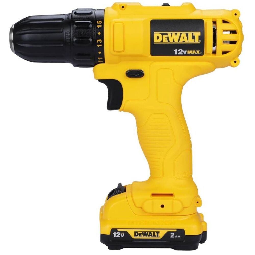 Аккумуляторная дрель-шуруповерт DeWALT DCD700D2B1