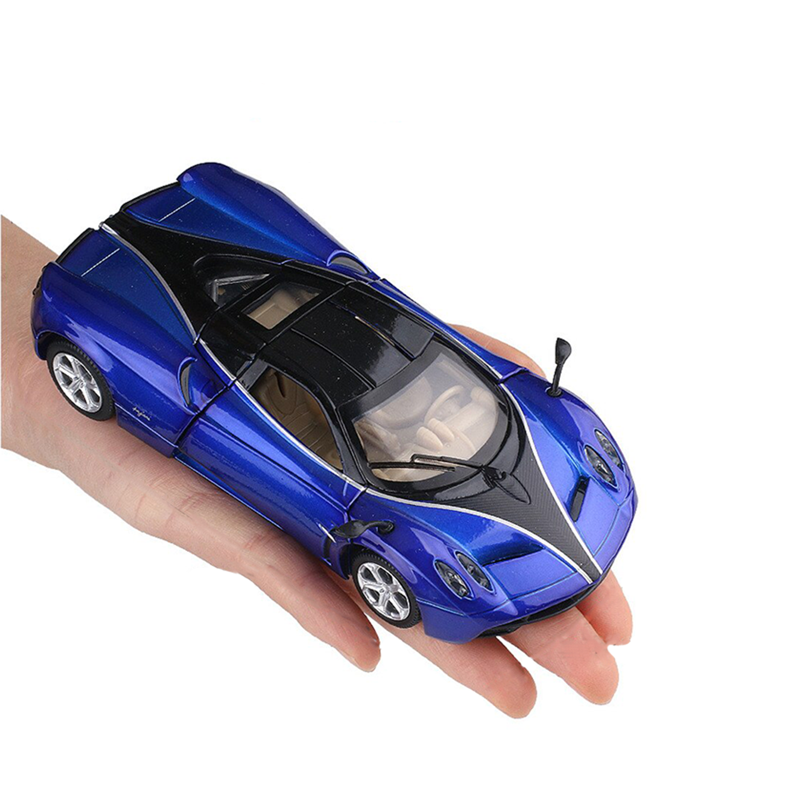 

Масштабная модель автомобиля Pagani Huayra 1/32 blue