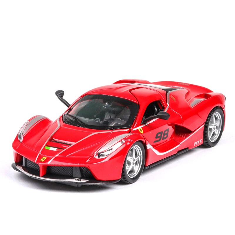 

Масштабная модель автомобиля Ferrari LaFerrari 1/32 red