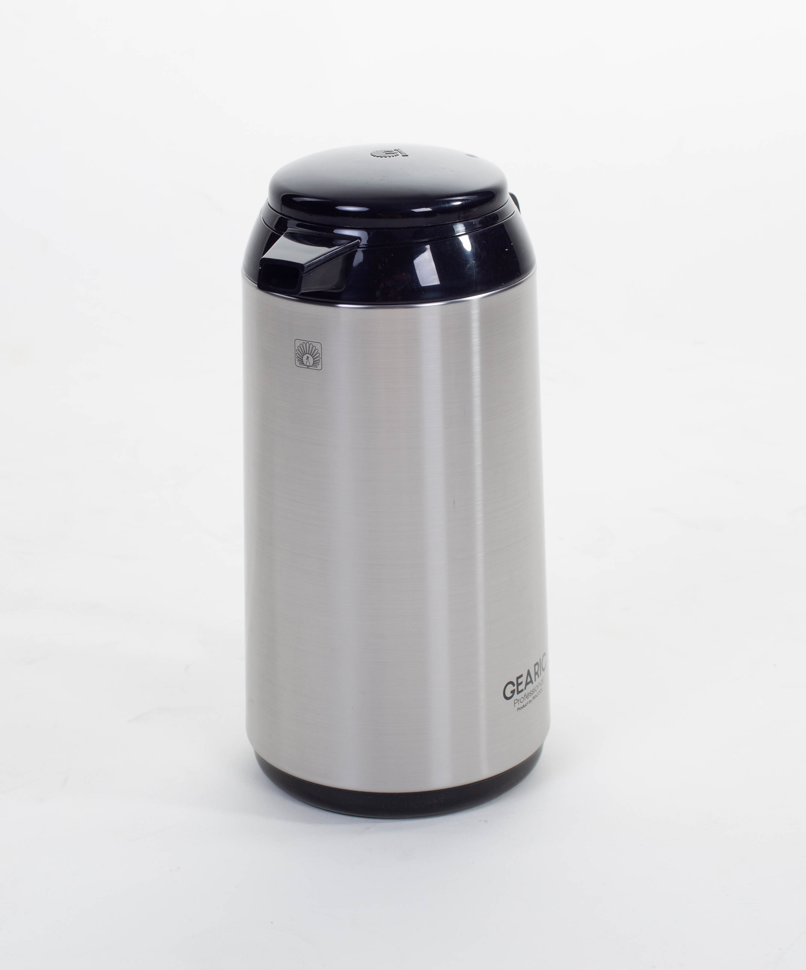 

Термос Peacock Gearic SHP-A100B 1,0л стальной/черный, SHP-A100