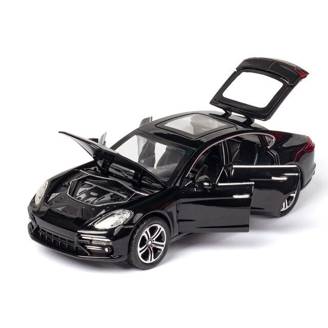 

Масштабная модель автомобиля Porsche Panamera в масштабе 1/32 black