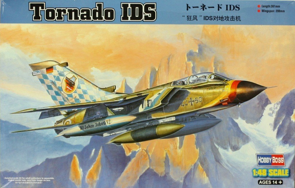 фото Сборная модель hobbyboss 1/48 самолёт tornado ids 80353