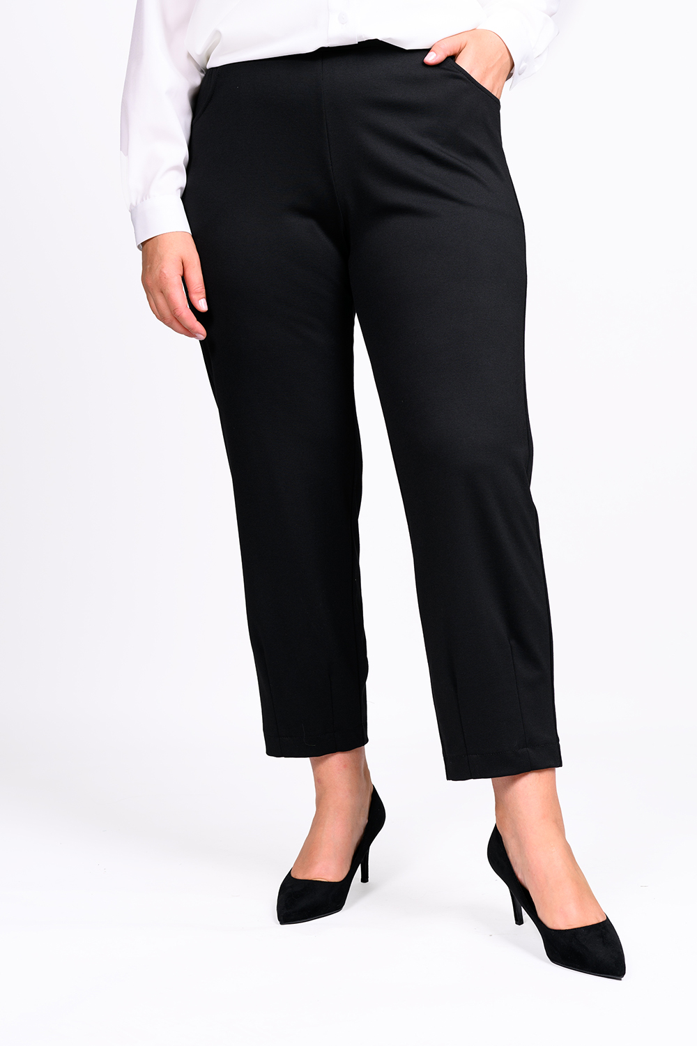 

Брюки женские SVESTA PL479No черные 56 RU, Черный, PL479No