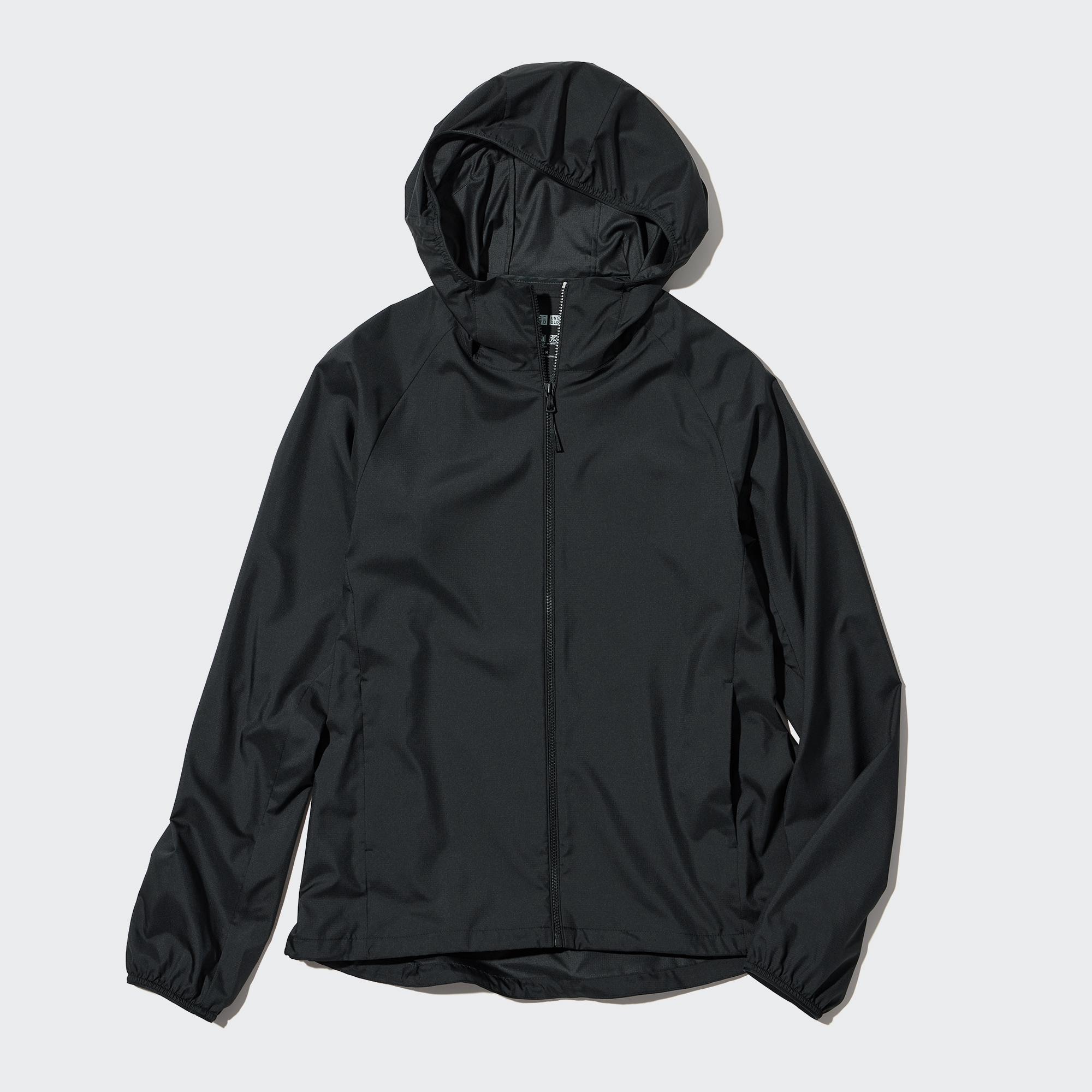 

Ветровка женская UNIQLO 450520COL09 черная L (доставка из-за рубежа), 450520COL09