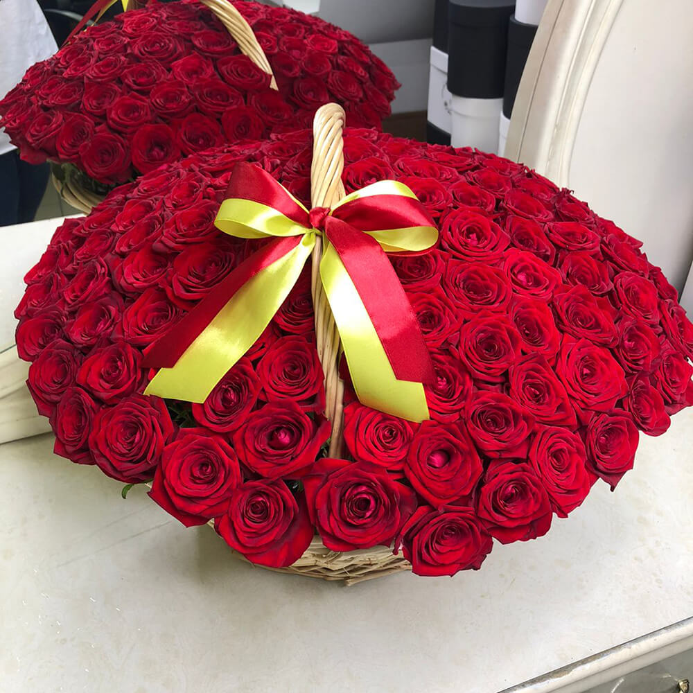 

Цветы в корзине Venus in Fleurs Красные розы в корзине 811879, Красные розы в корзине