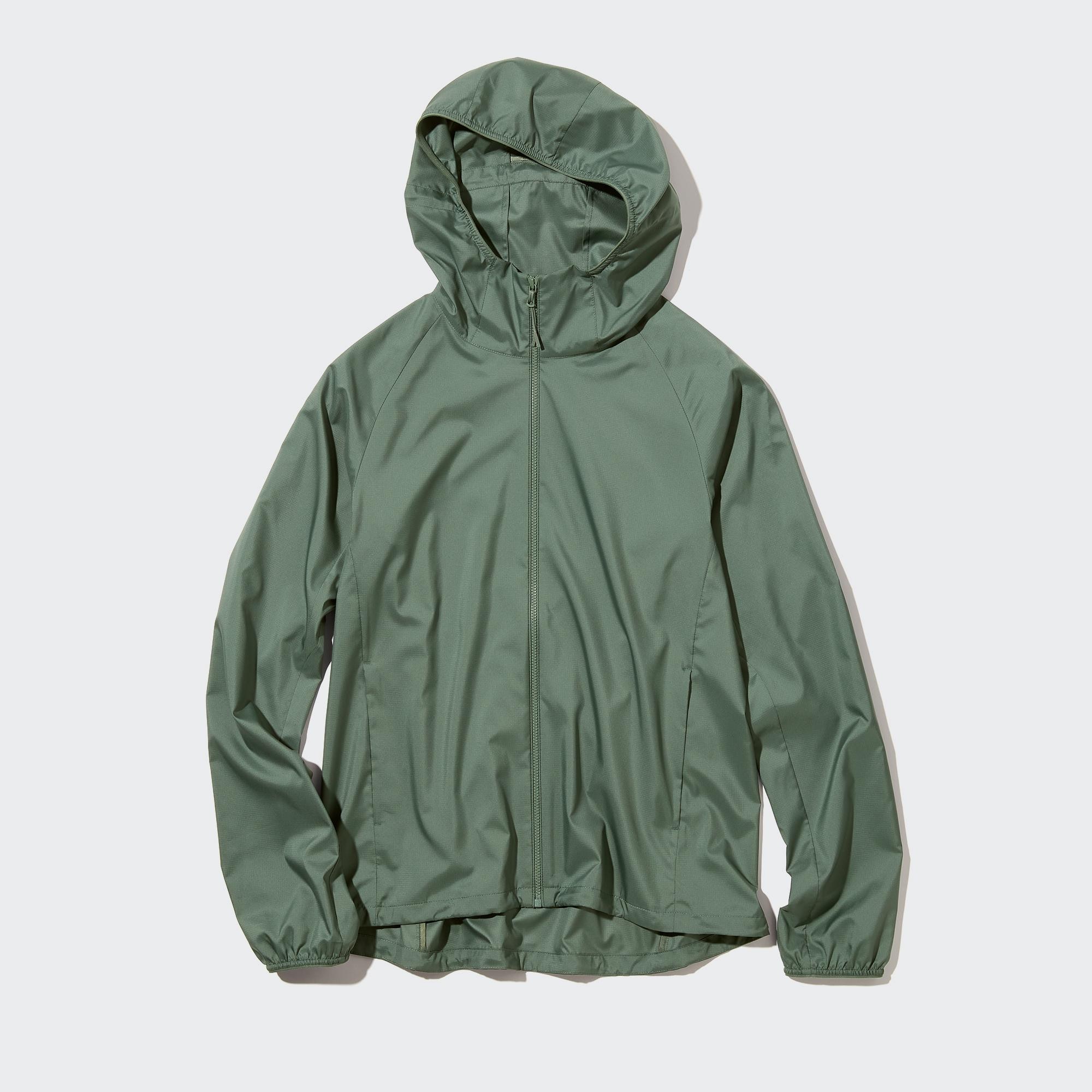 

Ветровка женская UNIQLO 445003COL55 зеленая XS (доставка из-за рубежа), 445003COL55