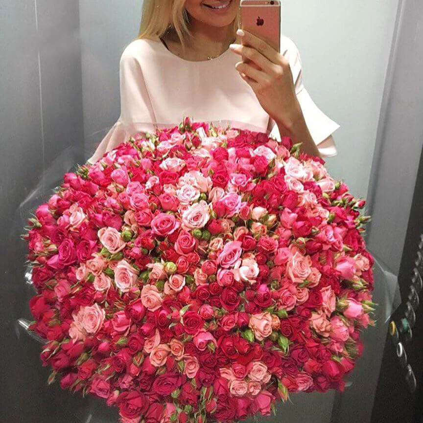 

Монобукеты Venus in Fleurs Букет из кустовых роз "Розовый бум" 808645, Букет из кустовых роз "Розовый бум"