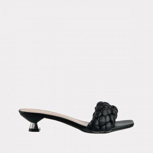 

Сабо женские Versiya shop 0288-30 черные 41 RU, 0288-30