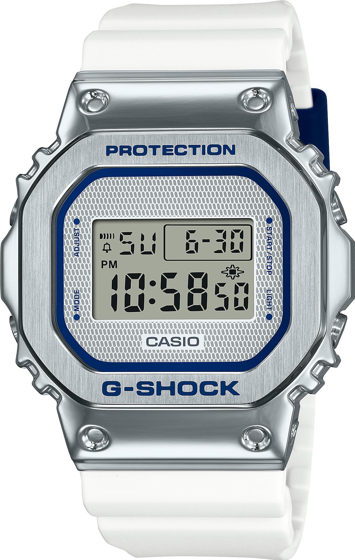 

Наручные часы мужские Casio GM-5600LC-7E, GM-5600LC-7E