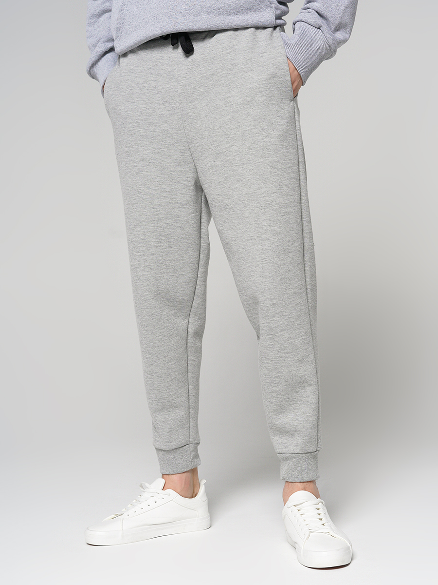 

Спортивные брюки мужские ТВОЕ 87638 серые XXL, 87638